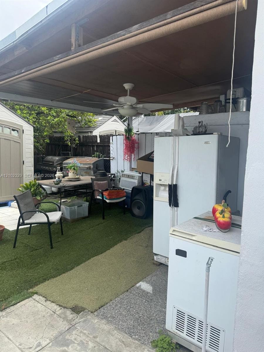 831 NW 24th Avenue, Miami, FL 33125 photo 18