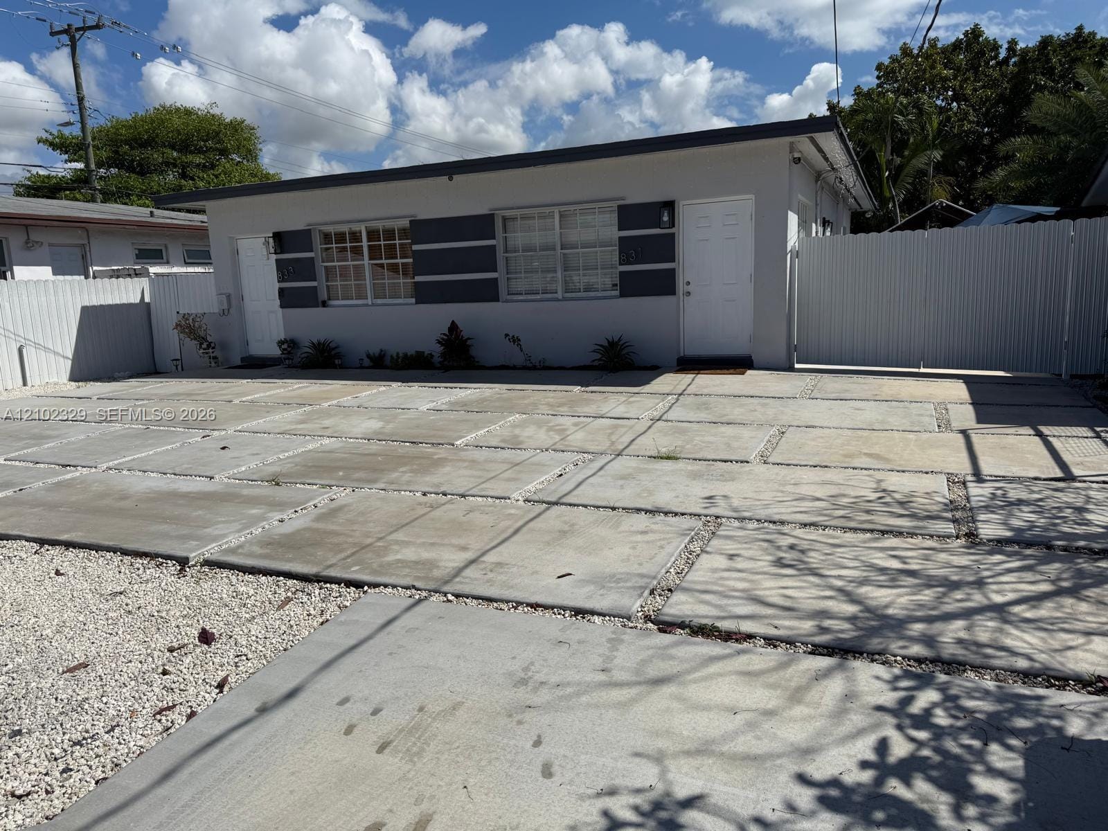 831 NW 24th Avenue, Miami, FL 33125 photo 3