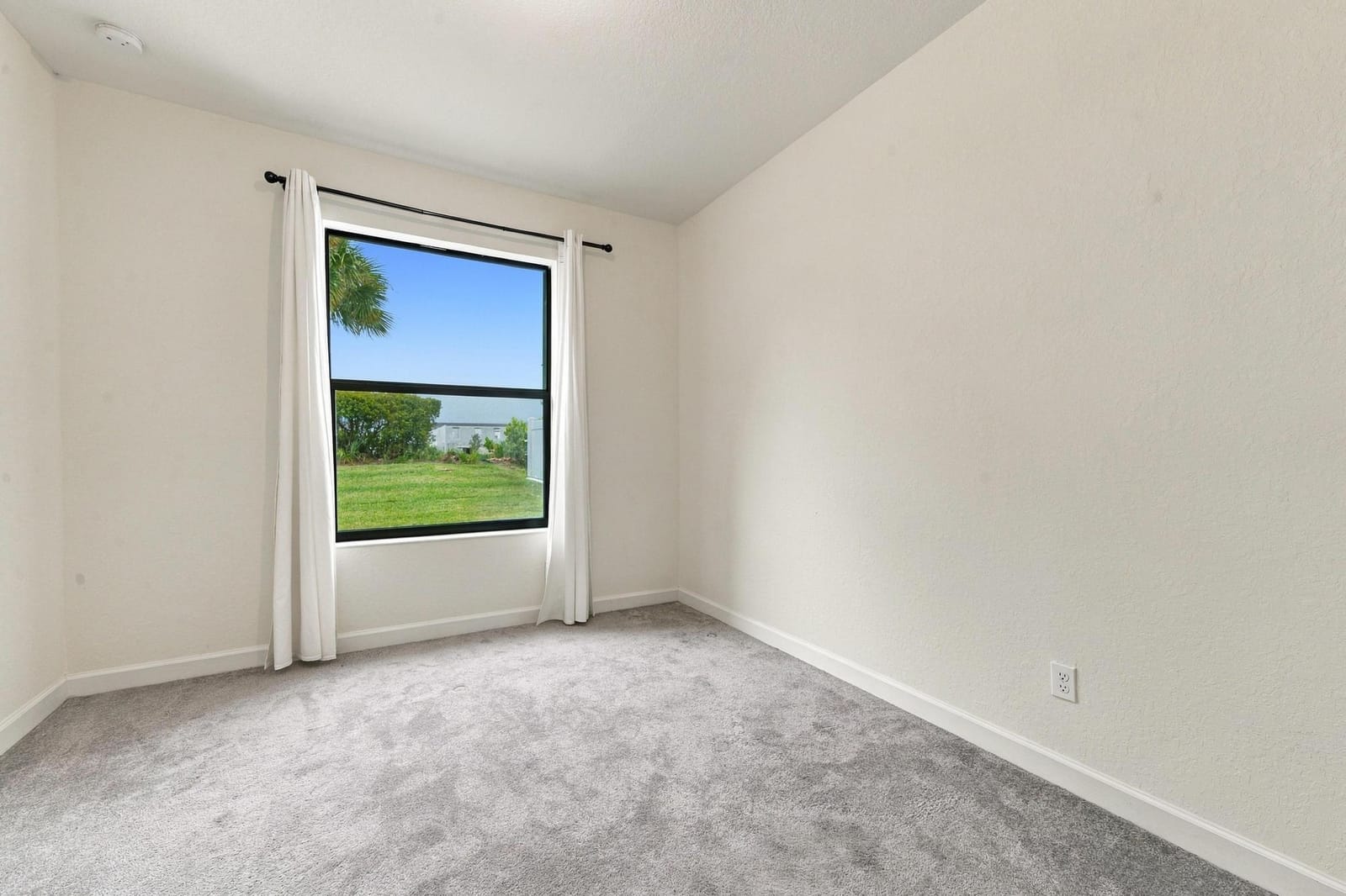 9871 E Villa Circle, Vero Beach, FL 32966 photo 20