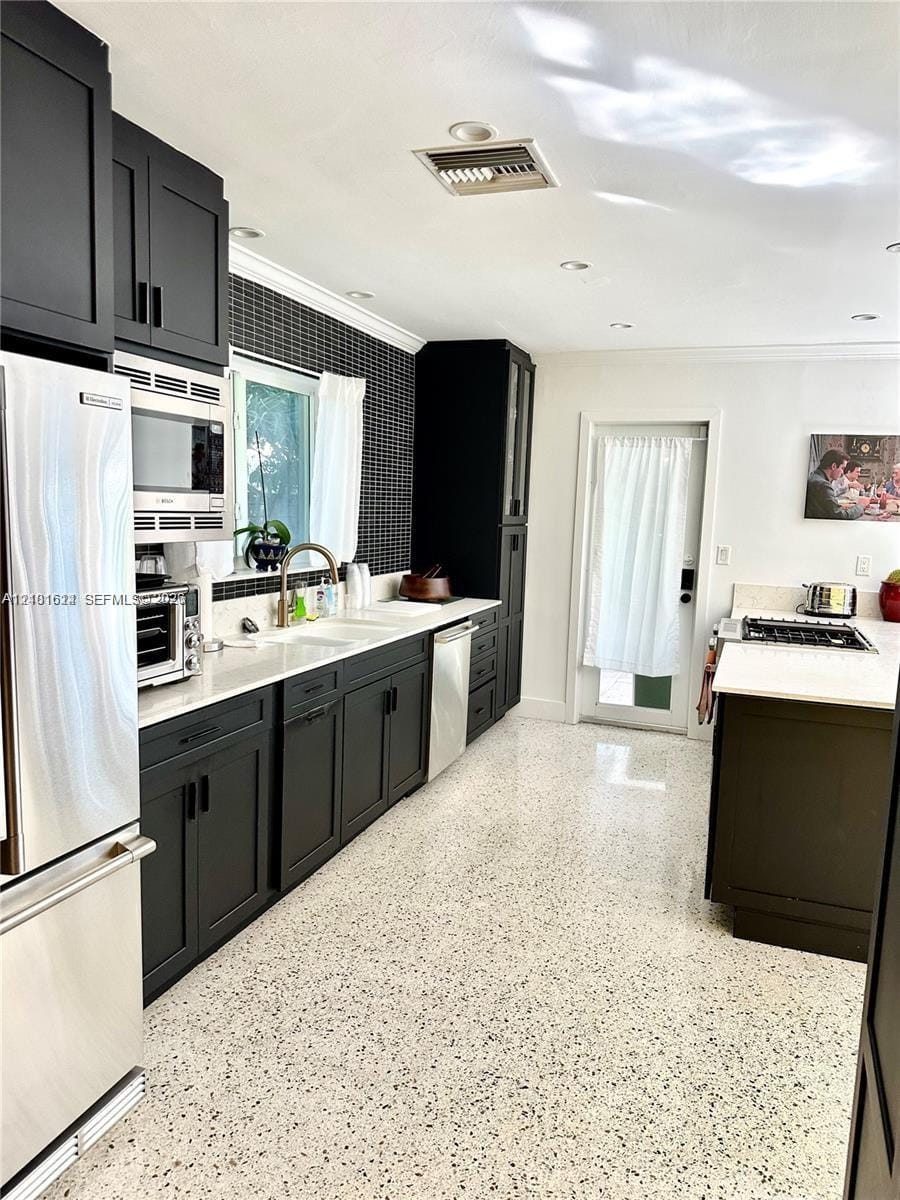 1840 NE 42nd Street, Oakland Park, FL 33308 photo 17