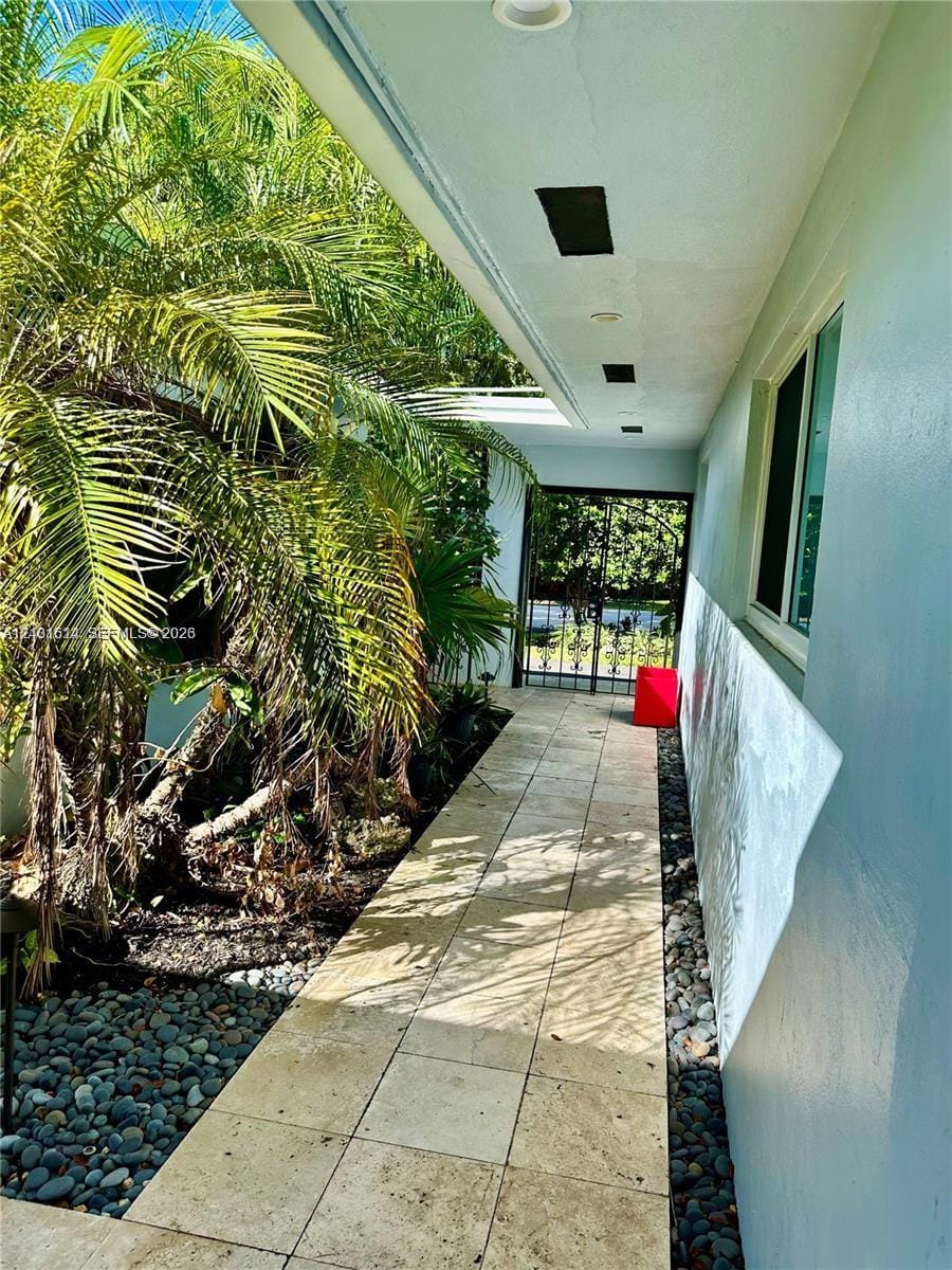 1840 NE 42nd Street, Oakland Park, FL 33308 photo 28