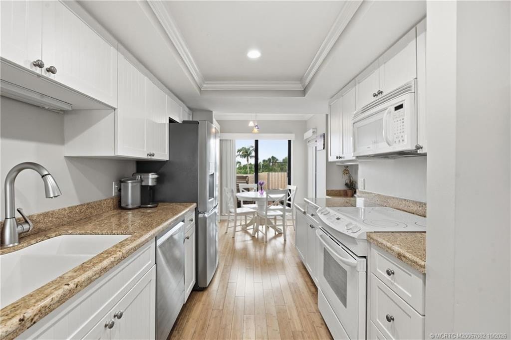 4651 NE Ocean Boulevard B26, Jensen Beach, FL 34957 photo 10