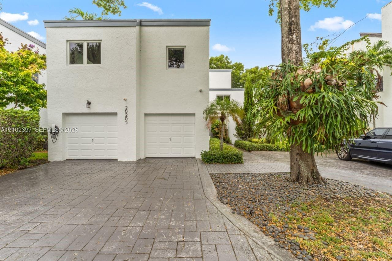 20205 W Oak Haven Circle, Miami, FL 33179 photo 30