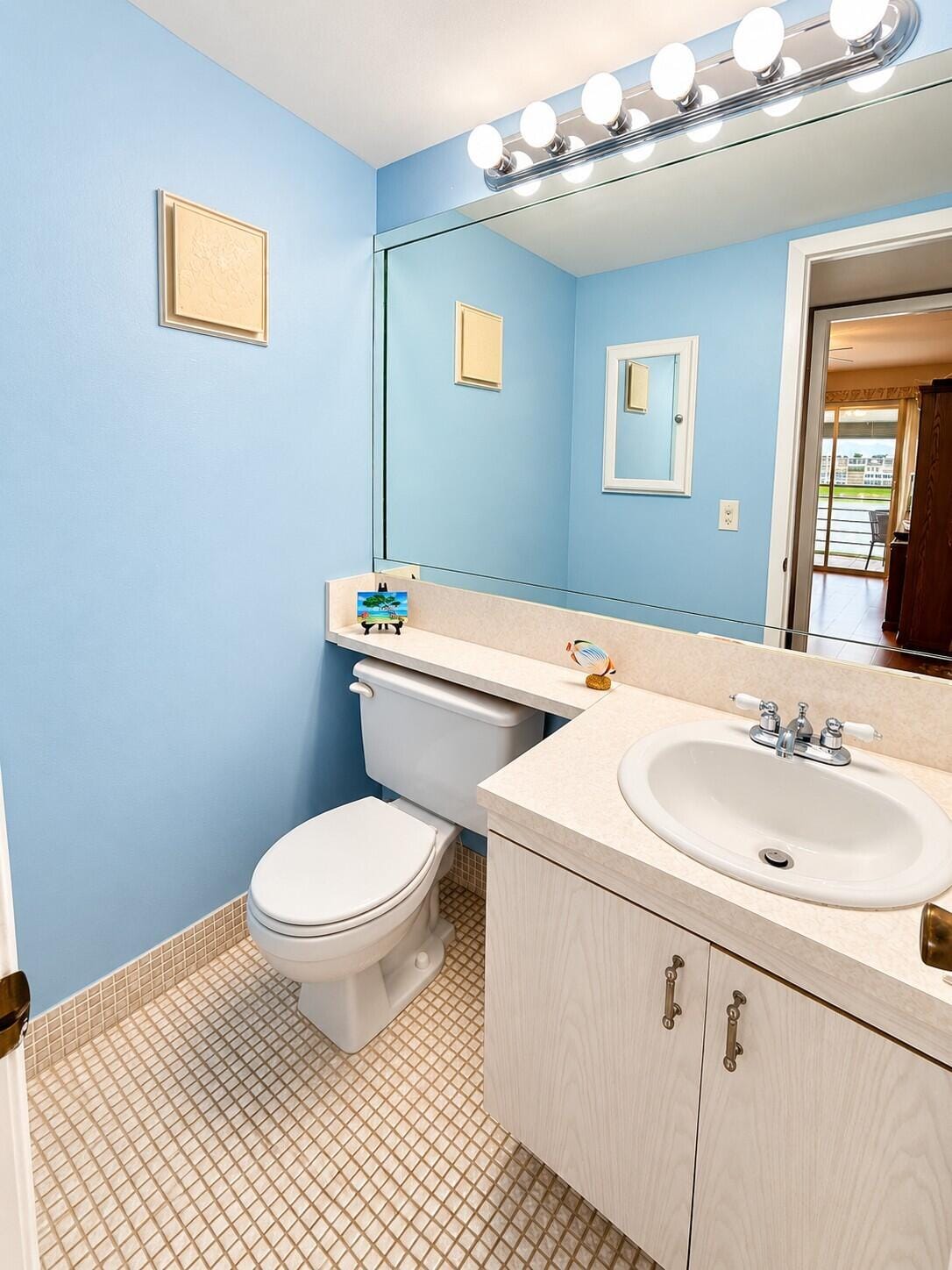3079 EXETER E — photo 11