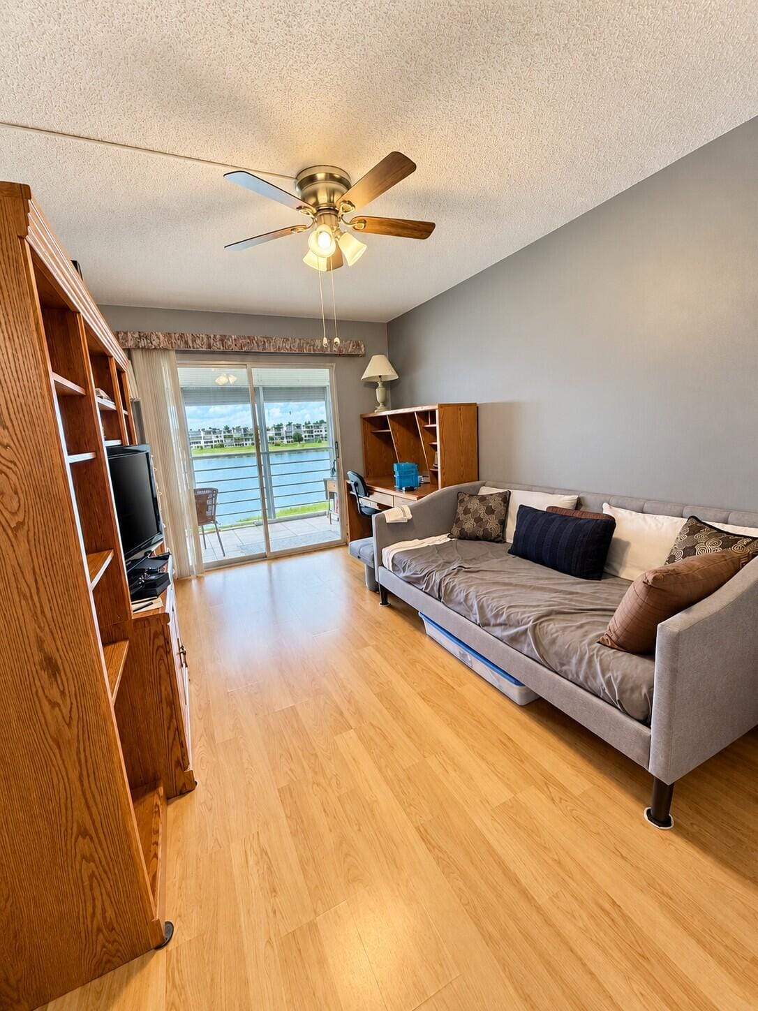 3079 EXETER E — photo 12