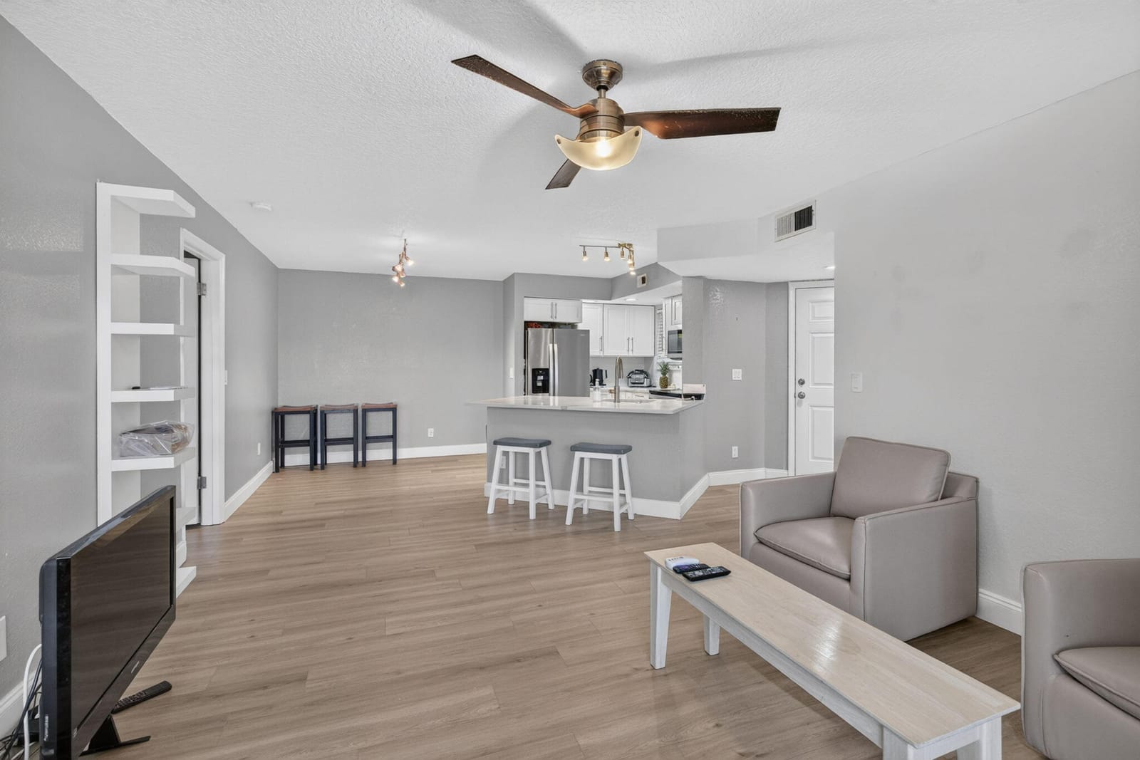 12510 Vista Isles Drive 1212, Sunrise, FL 33325 photo 4