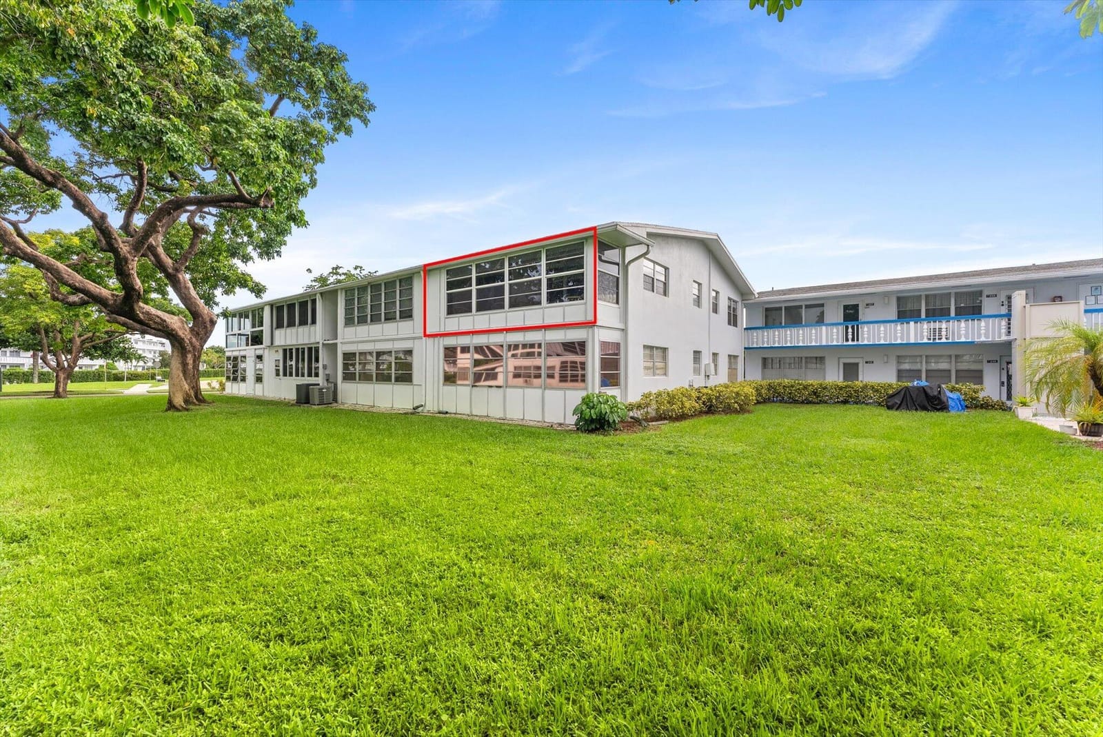 256 MARKHAM L, Deerfield Beach, FL 33442 photo 2