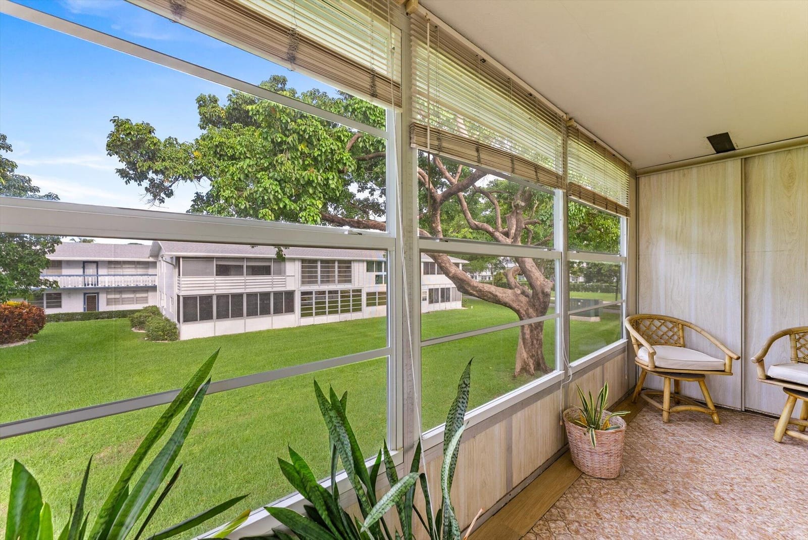 256 MARKHAM L, Deerfield Beach, FL 33442 photo 18
