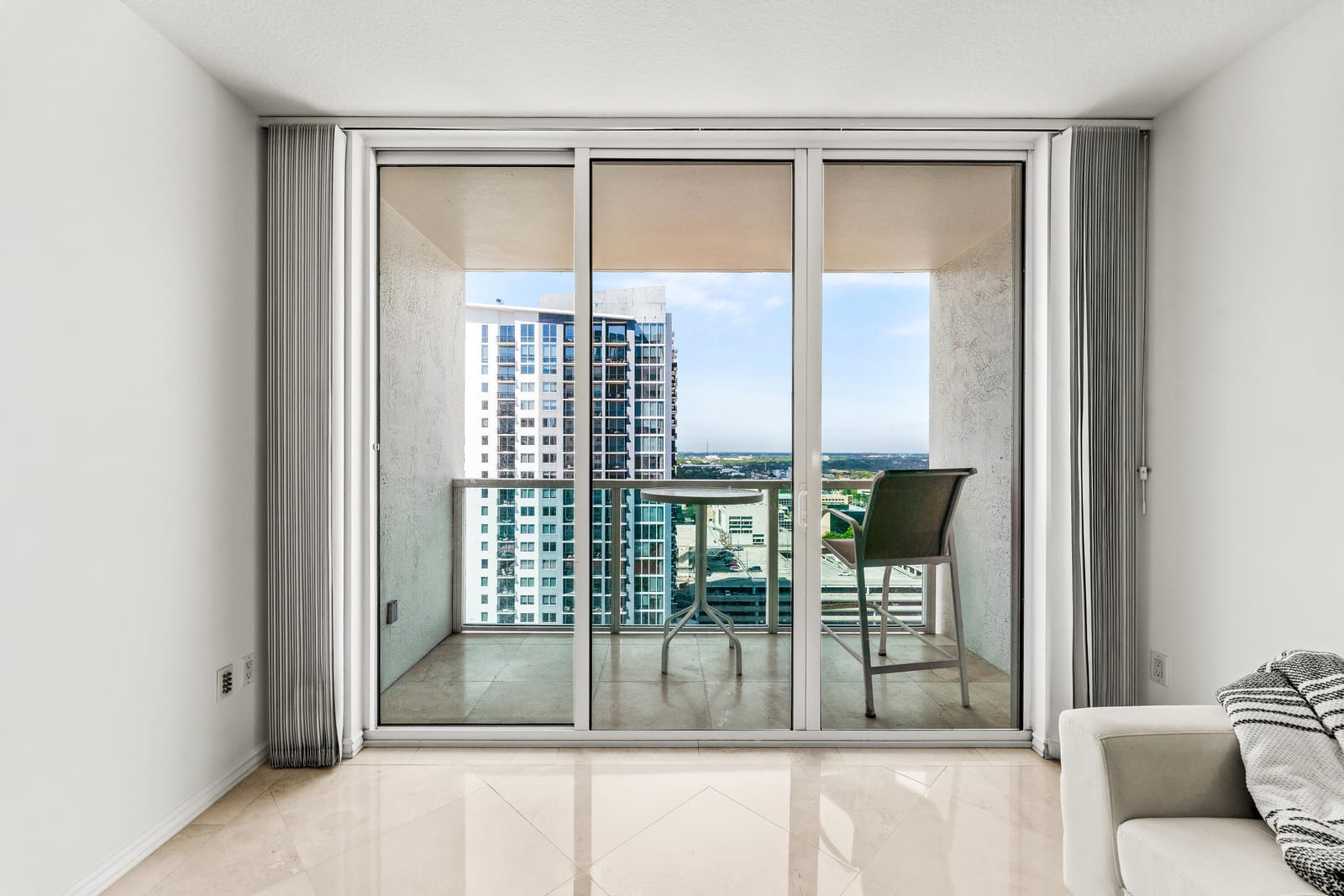 350 SE 2ND Street 2480, Fort Lauderdale, FL 33301 photo 8