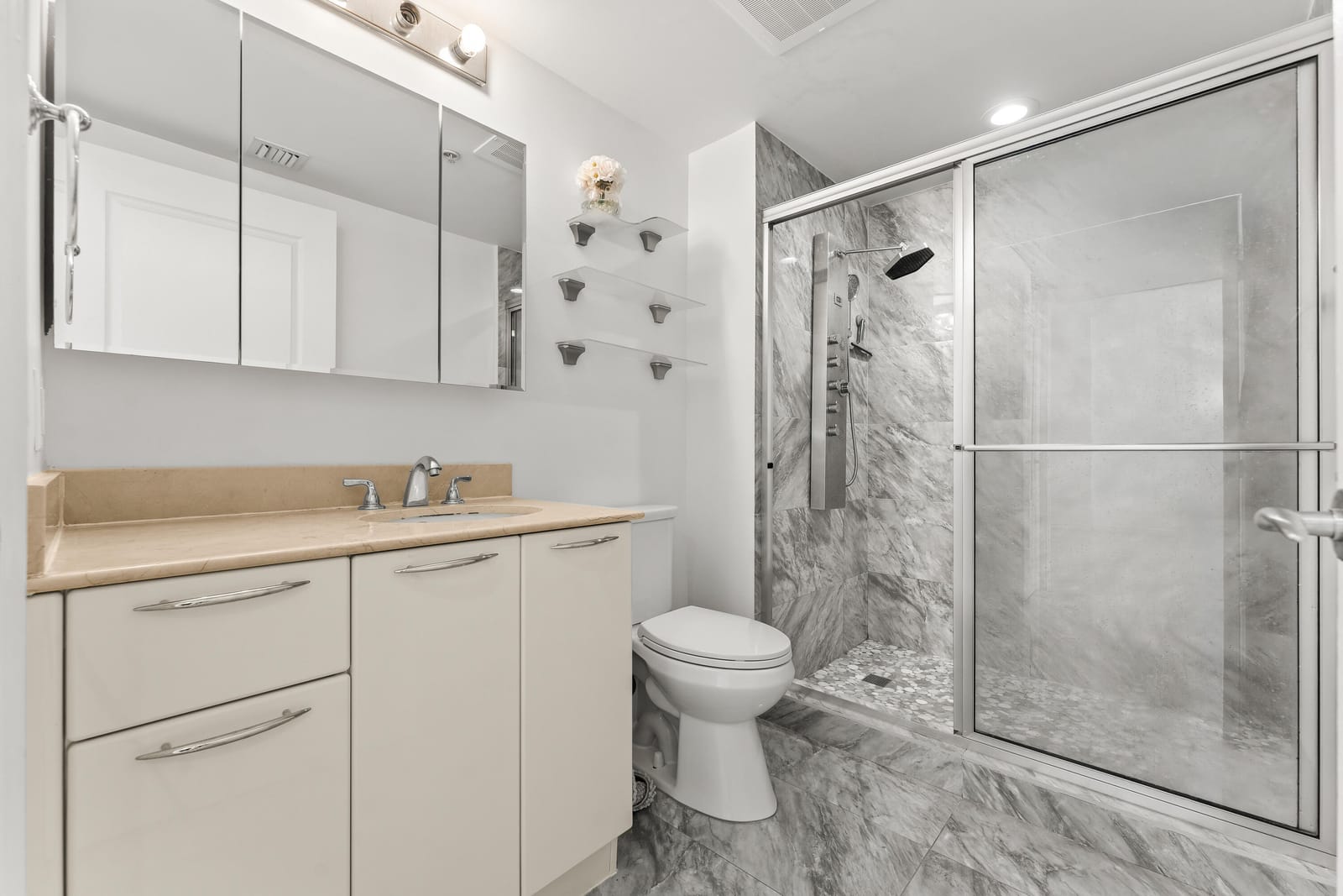 350 SE 2ND Street 2480, Fort Lauderdale, FL 33301 photo 10