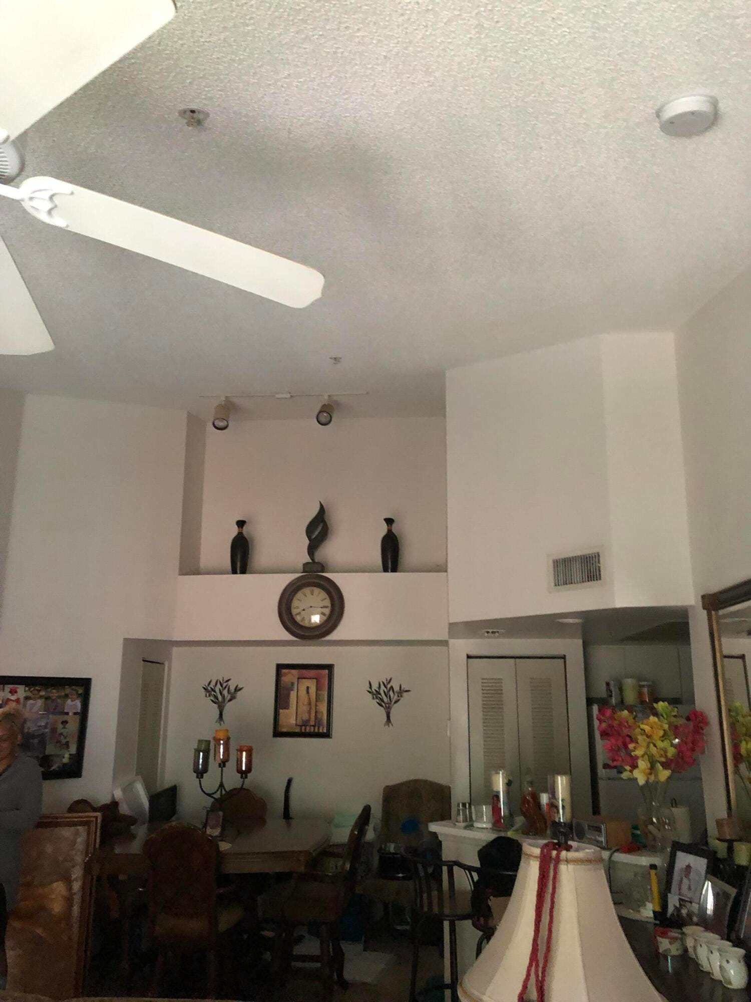 4159 N HAVERHILL Road 1322 — photo 11