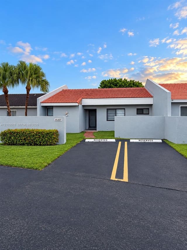 15337 SW 80th Lane, Cusal Sub, Miami, FL