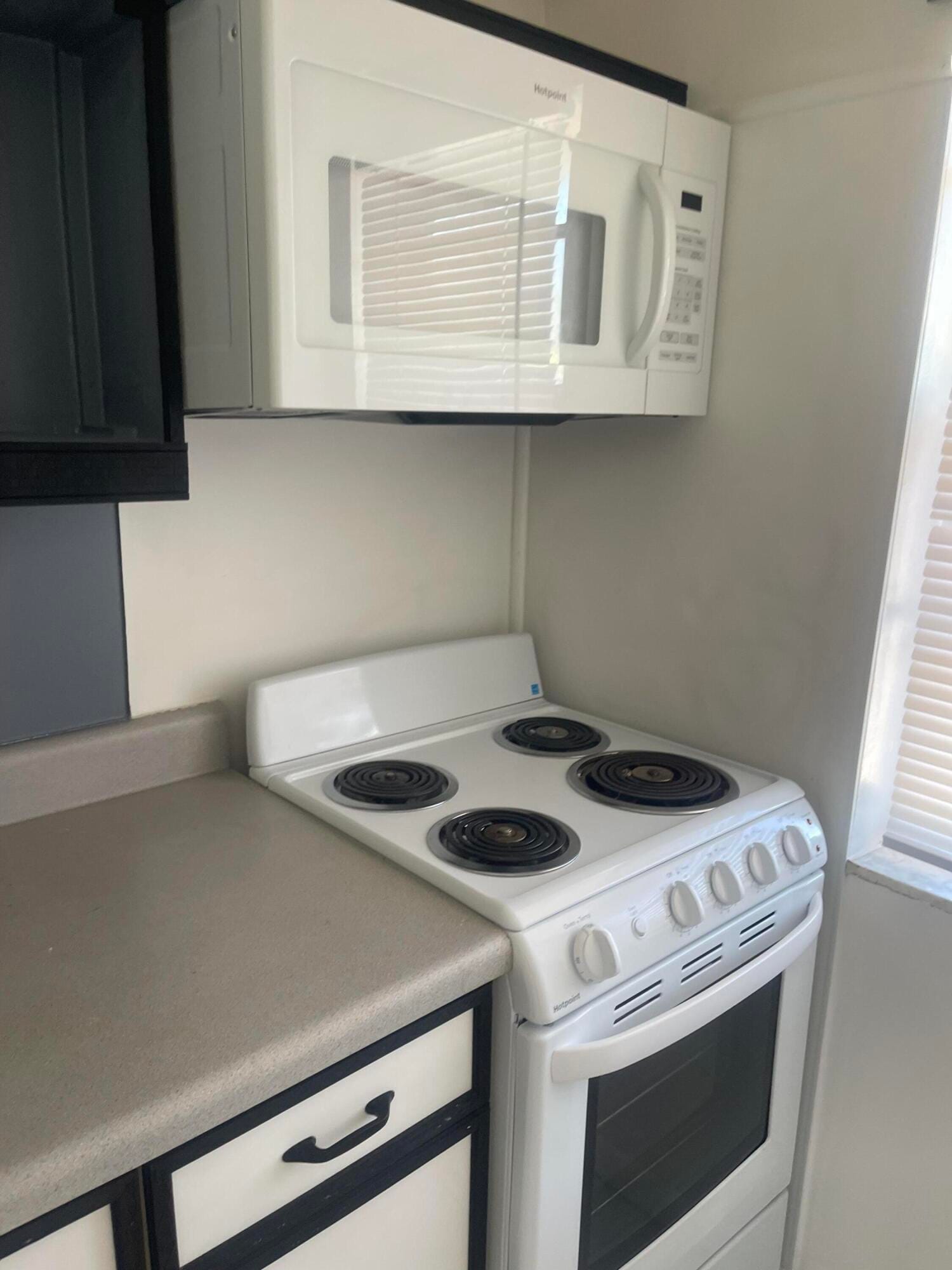 1021 SE MONTEREY Road 1-31, Stuart, FL 34994 photo 8