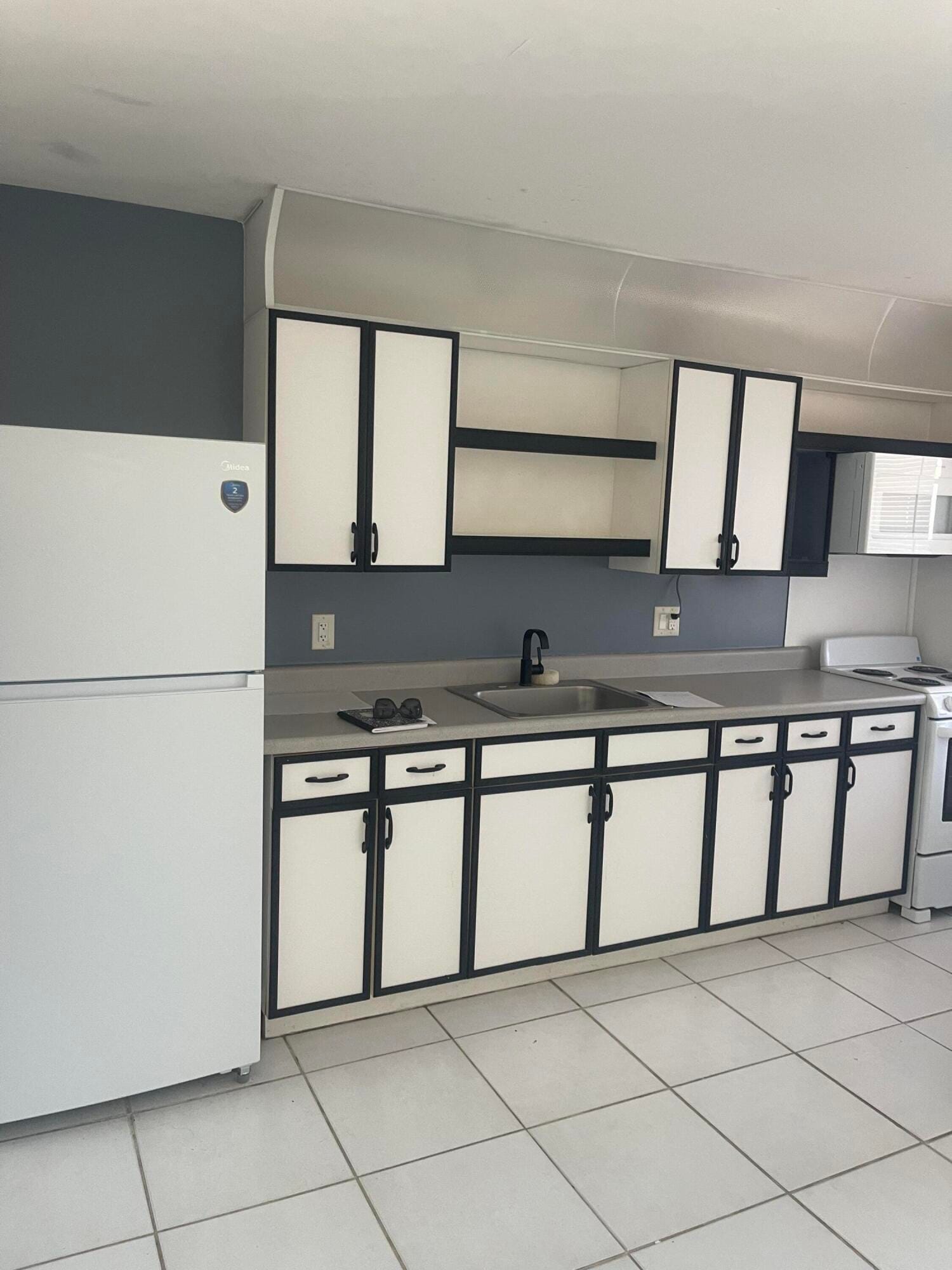 1021 SE MONTEREY Road 1-31, Stuart, FL 34994 photo 9
