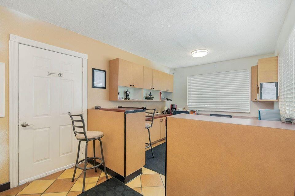 1420 Forsythe Road, West Palm Beach, FL photo 3