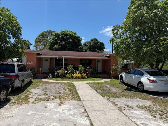 126 NW 118th Street, Miami, FL 33168