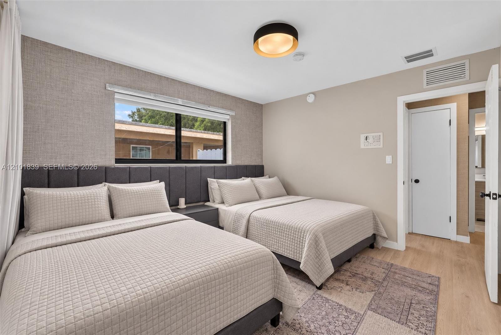 433 NW 15th Way, Fort Lauderdale, FL 33311 photo 17