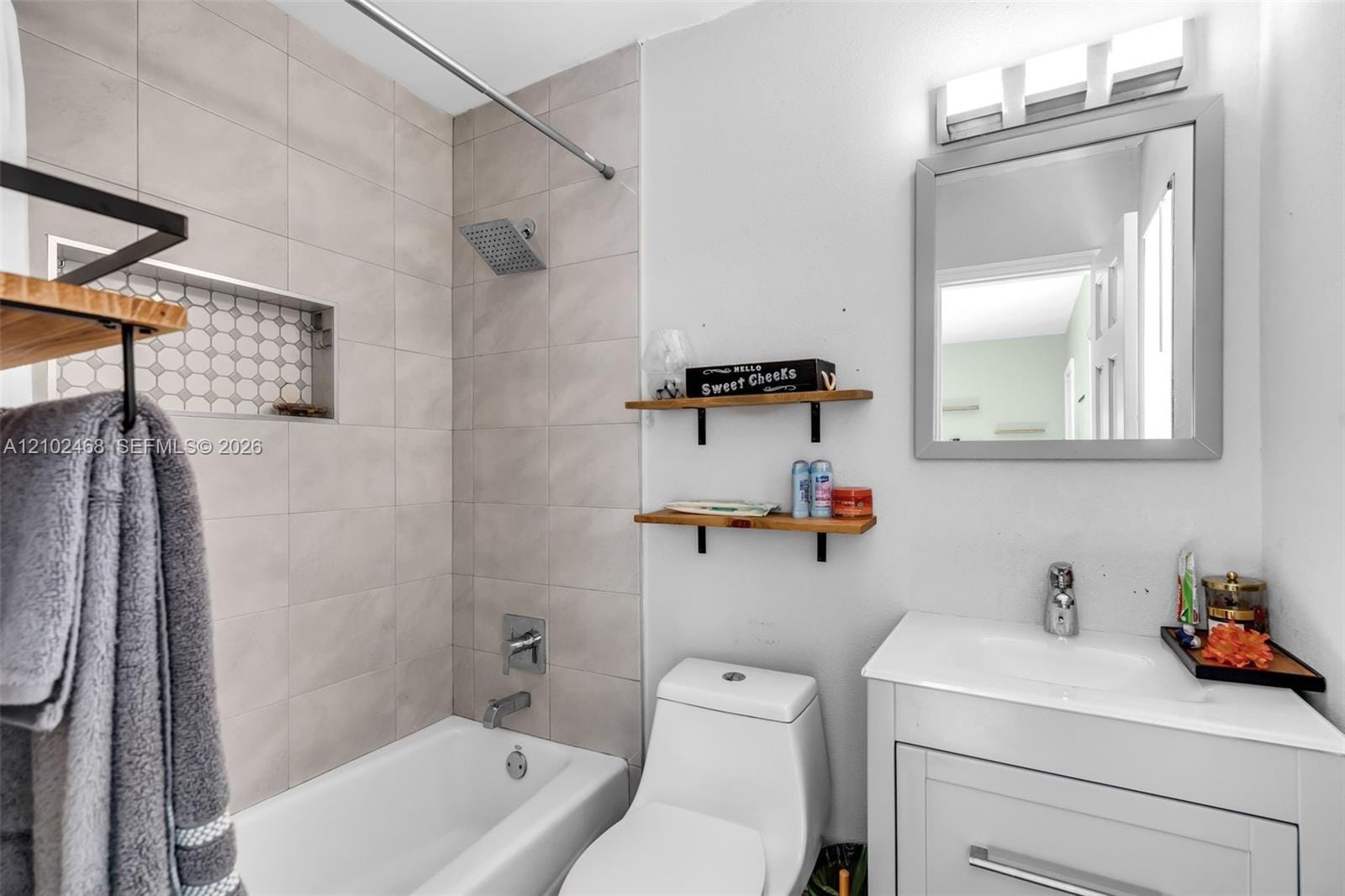 302 NW 100th Street 302, Miami, FL 33150 photo 23