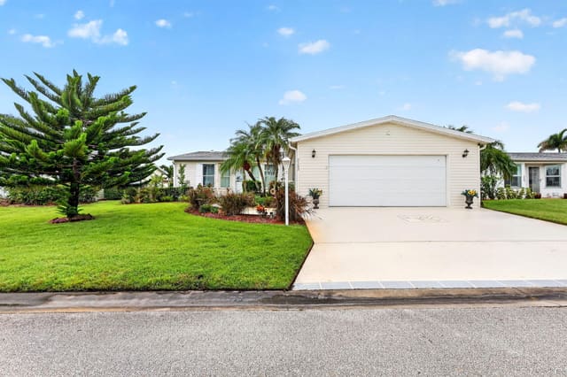 3123 SCARLET TANGER Court, Port St. Lucie, FL 34952
