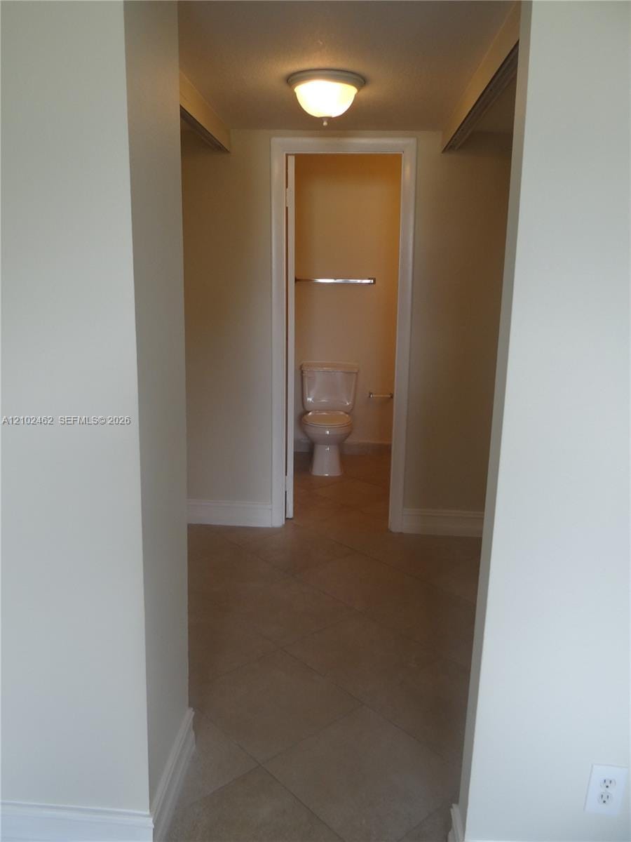 17901 NW 68th Avenue R207, Hialeah, FL 33015 photo 12