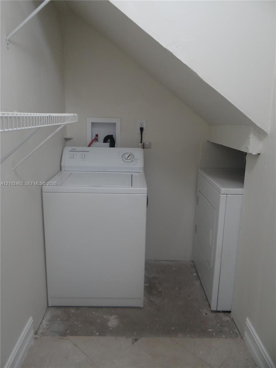 17901 NW 68th Avenue R207, Hialeah, FL 33015 photo 16