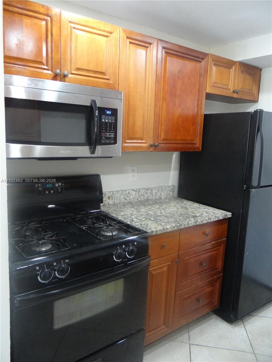 17901 NW 68th Avenue R207, Hialeah, FL 33015 photo 20