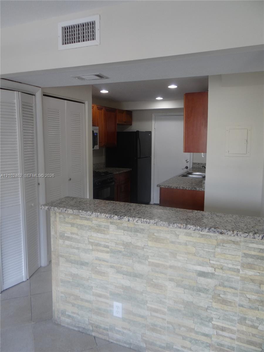17901 NW 68th Avenue R207, Hialeah, FL 33015 photo 25