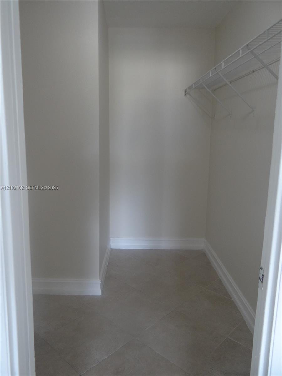 17901 NW 68th Avenue R207, Hialeah, FL 33015 photo 6