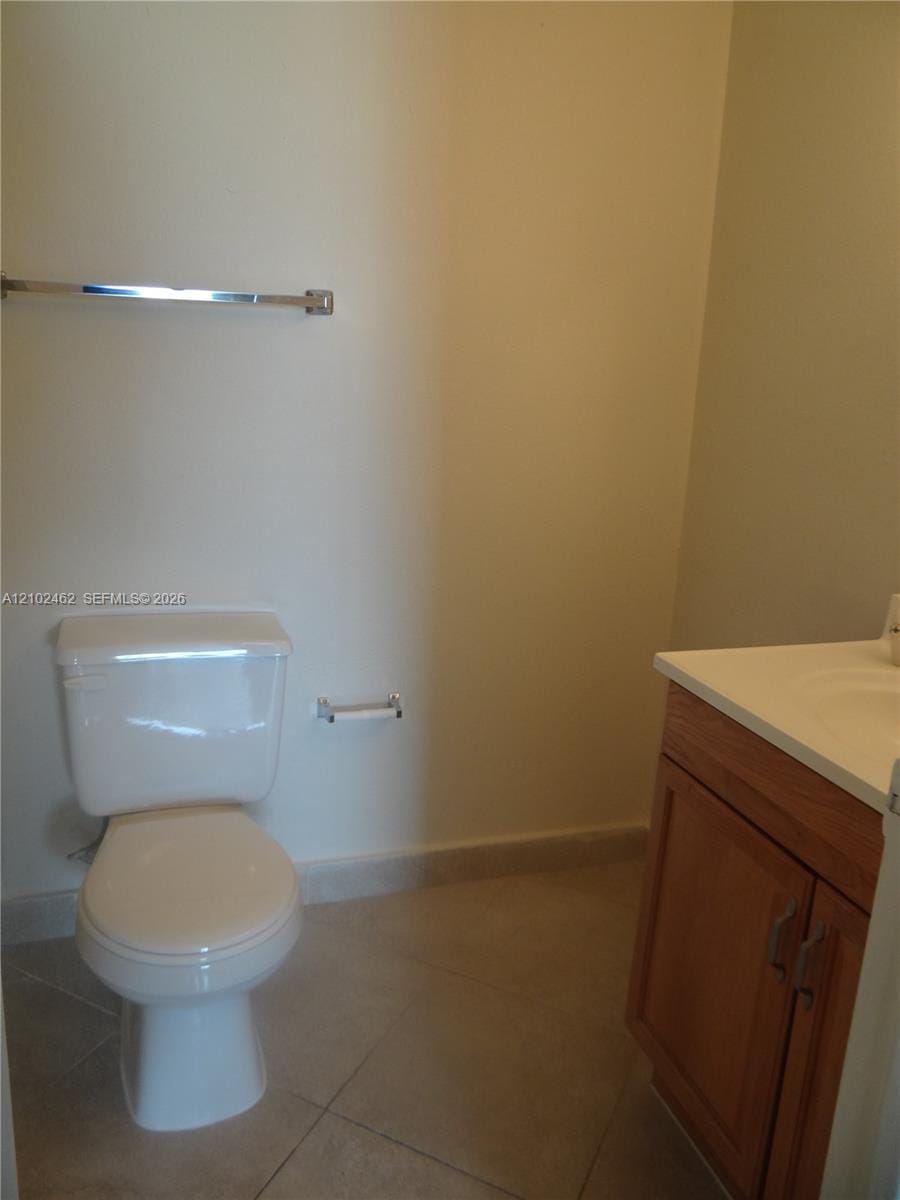 17901 NW 68th Avenue R207, Hialeah, FL 33015 photo 10