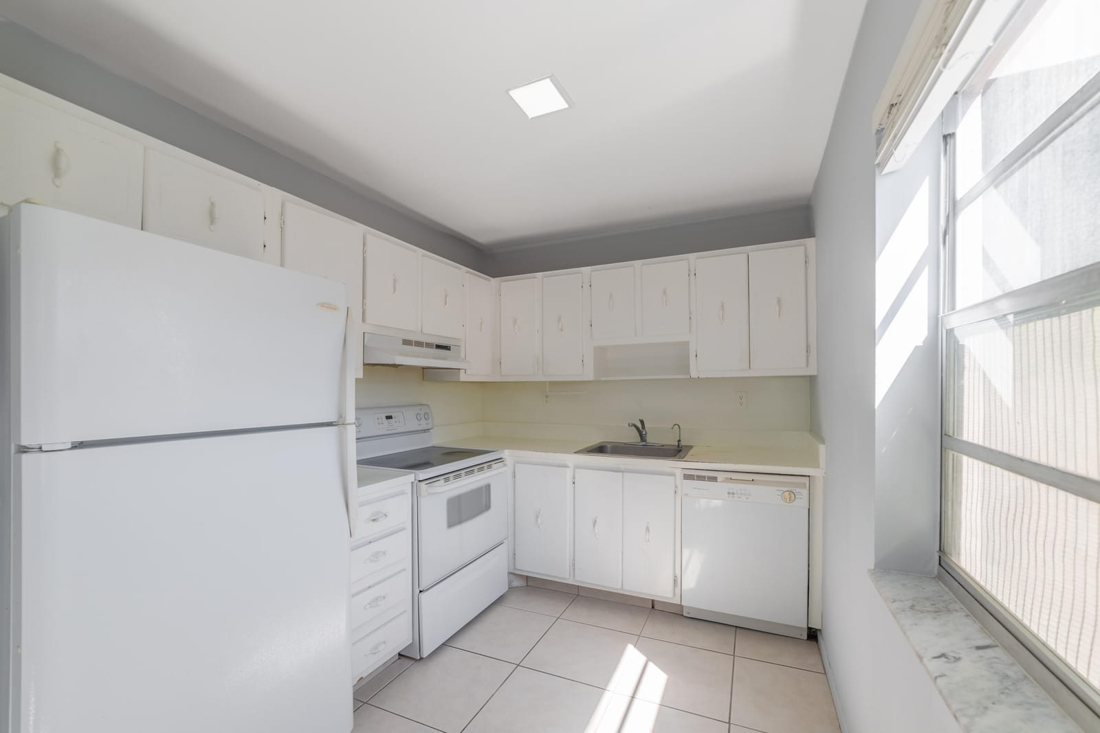 374 Piedmont H — photo 11