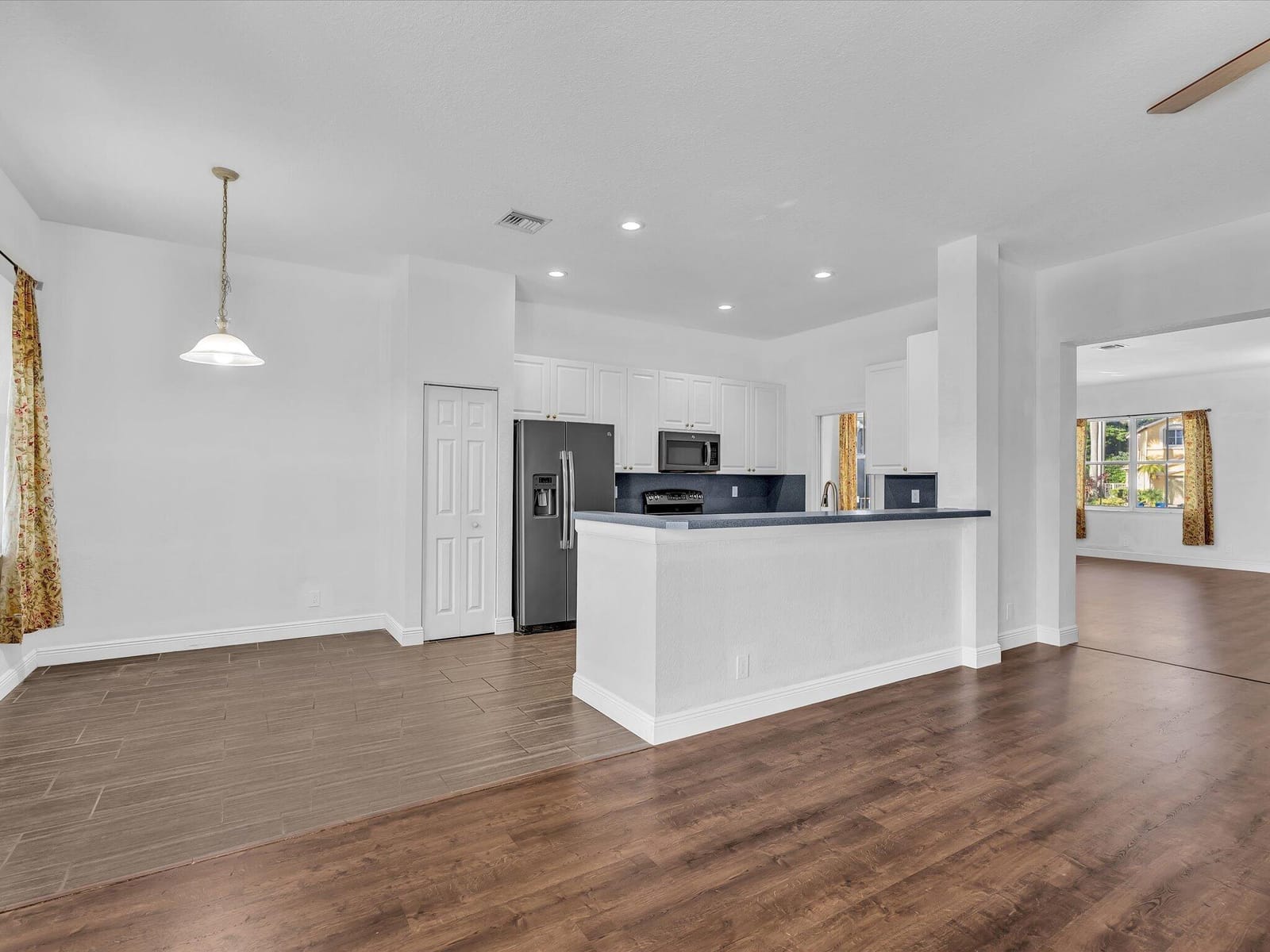 1125 Sunflower Circle, Weston, FL 33327 photo 12