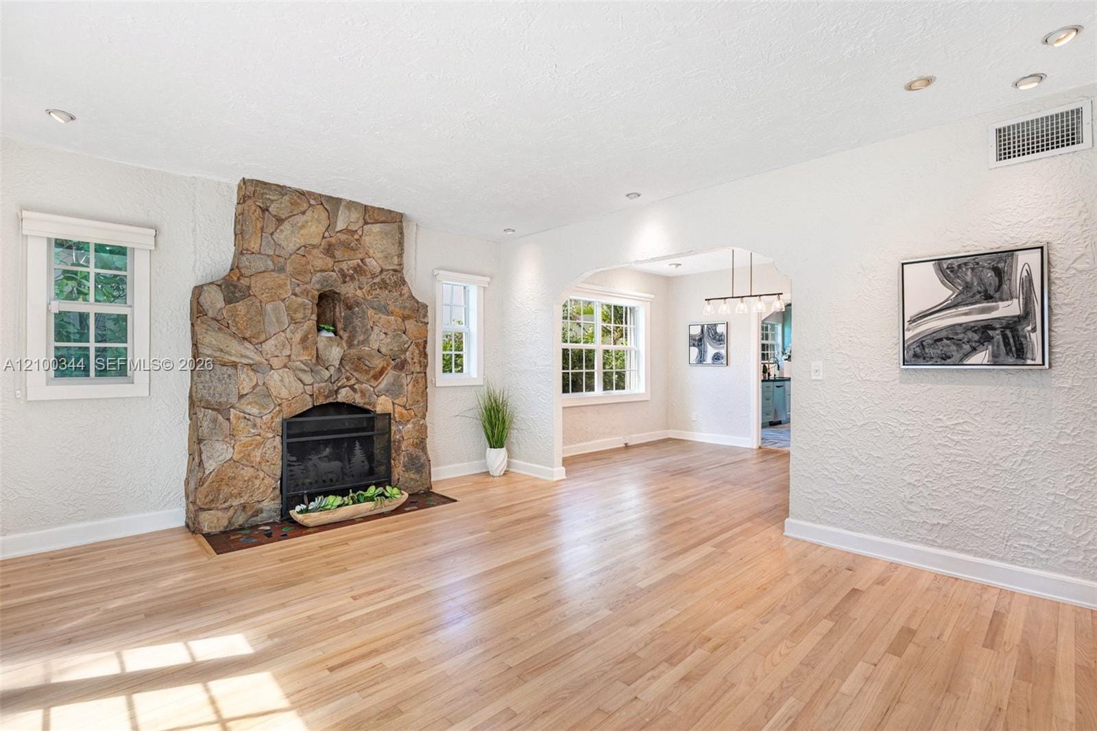 1209 La Mancha Avenue — photo 6