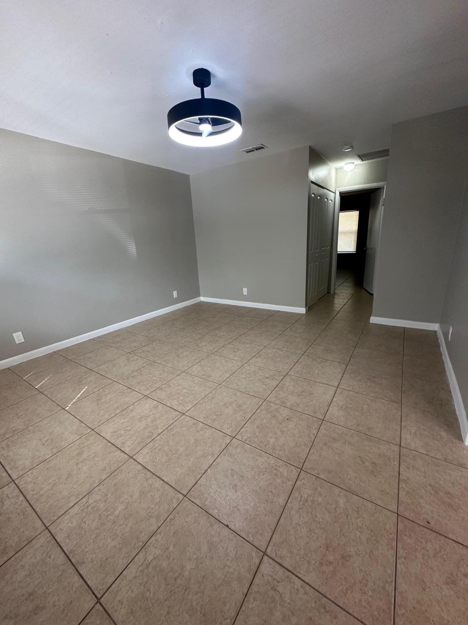 4839 Serafica Drive — photo 2