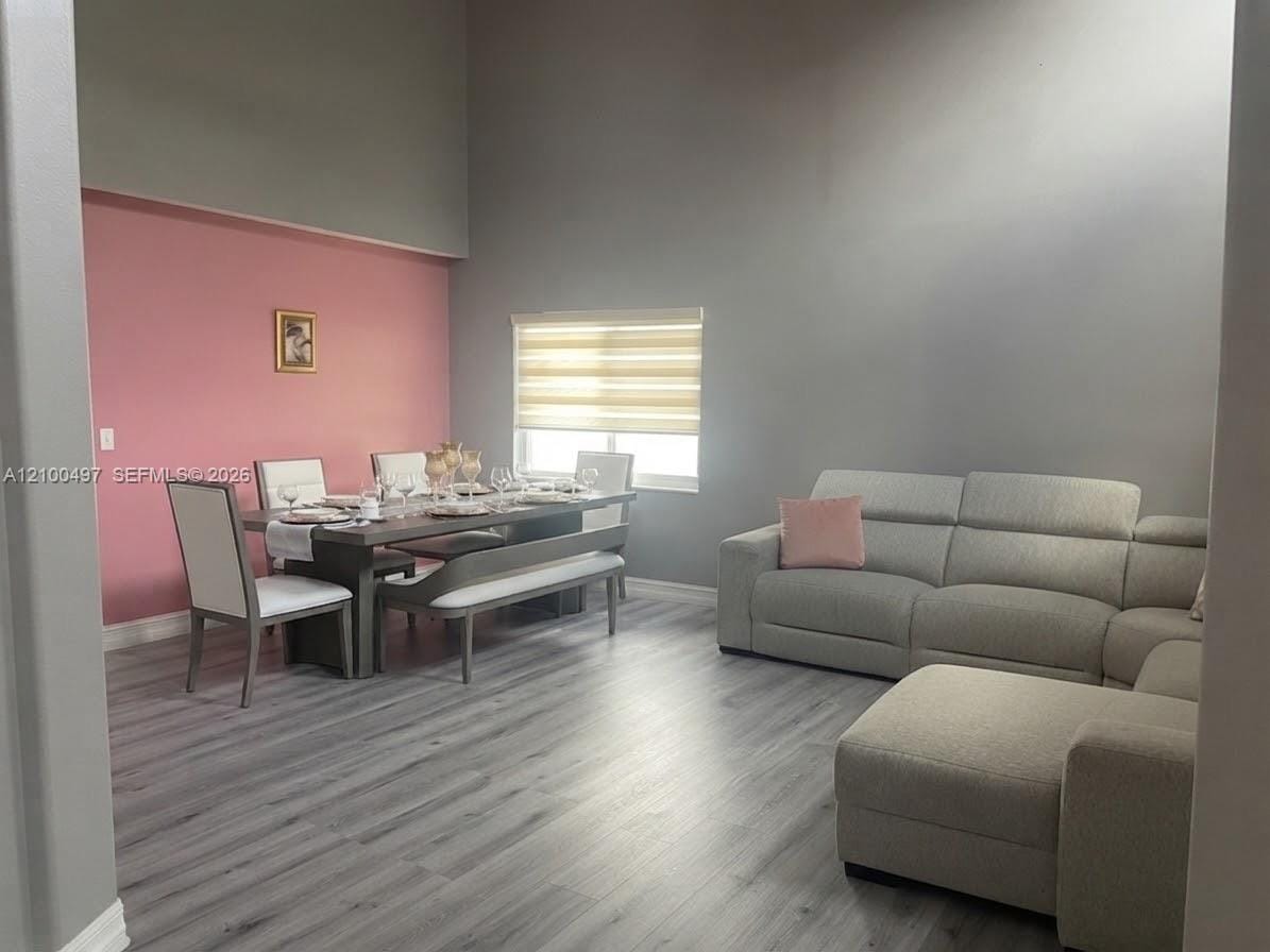 2400 SW 106th Avenue, Miramar, FL 33025 photo 3