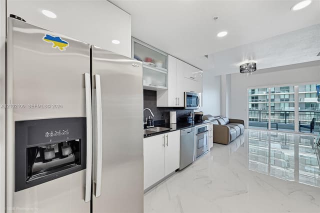 60 SW 13th Street 2608, Miami, FL 33130