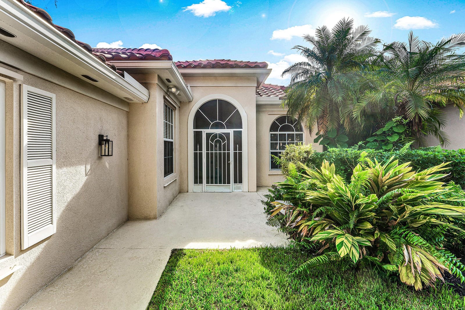 2580 Kittbuck Way — photo 3