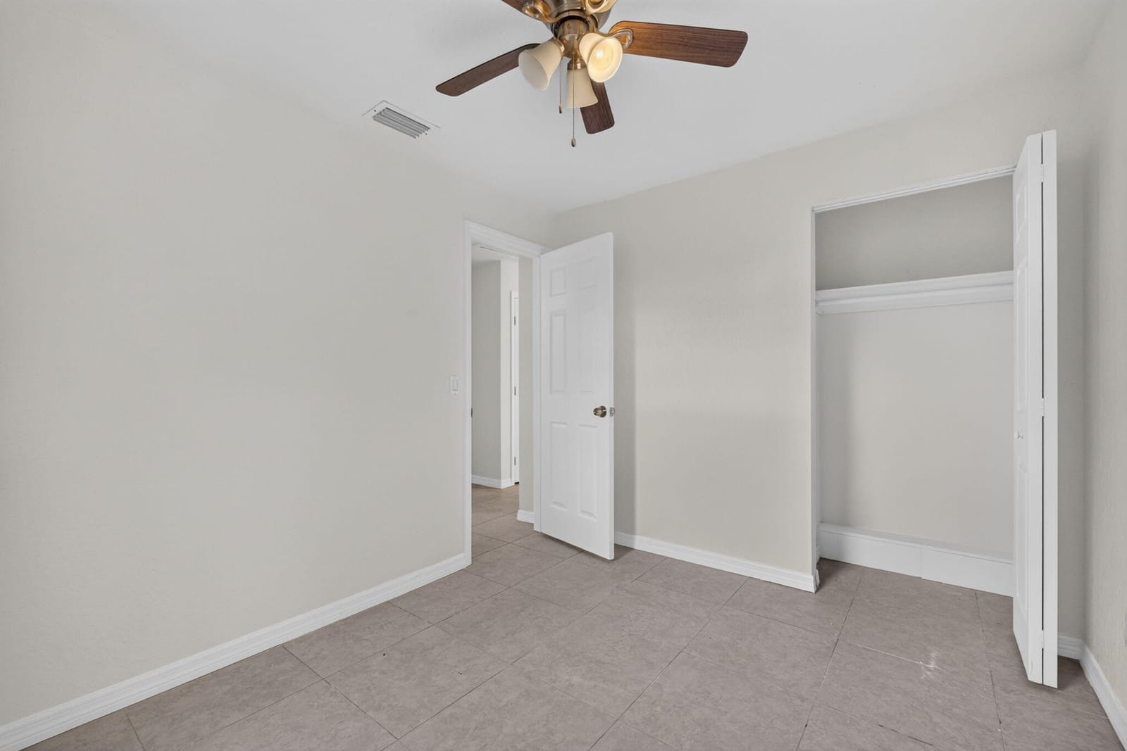 913 SE 10TH Street, Stuart, FL 34994 photo 23