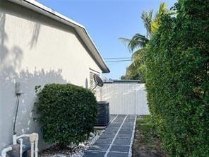 1010 NE 24TH Street — photo 4