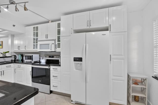 23344 CAROLWOOD Lane 505, Boca Raton, FL 33428