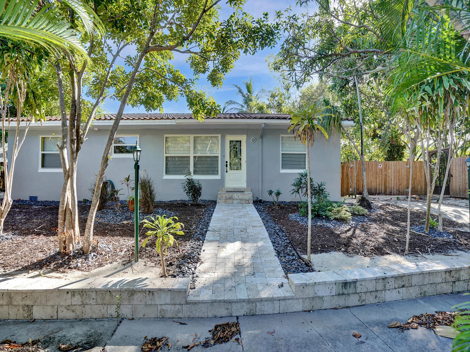 720 SW 11th Court, Fort Lauderdale, FL 33315 photo 23