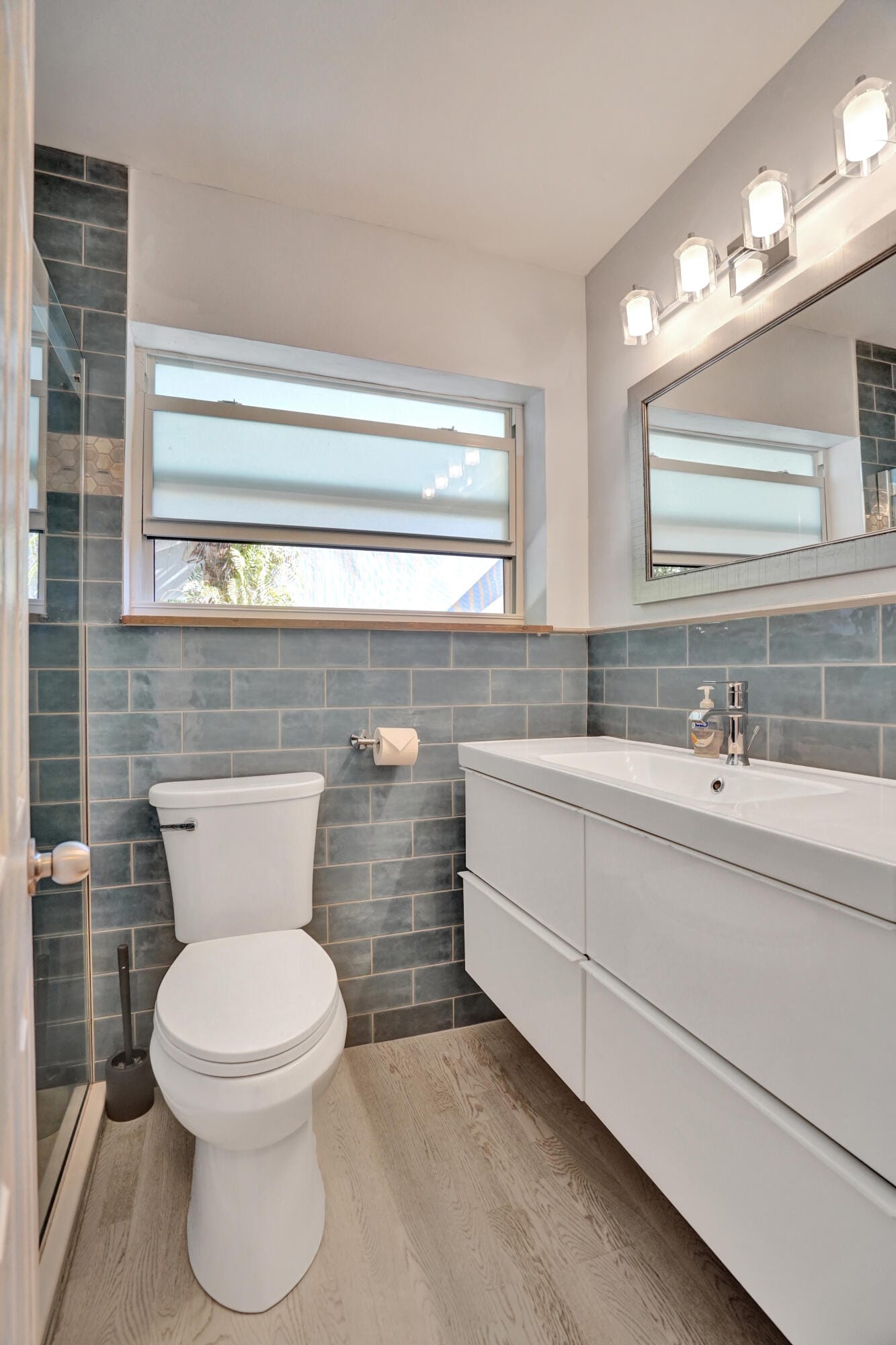 720 SW 11th Court, Fort Lauderdale, FL 33315 photo 9