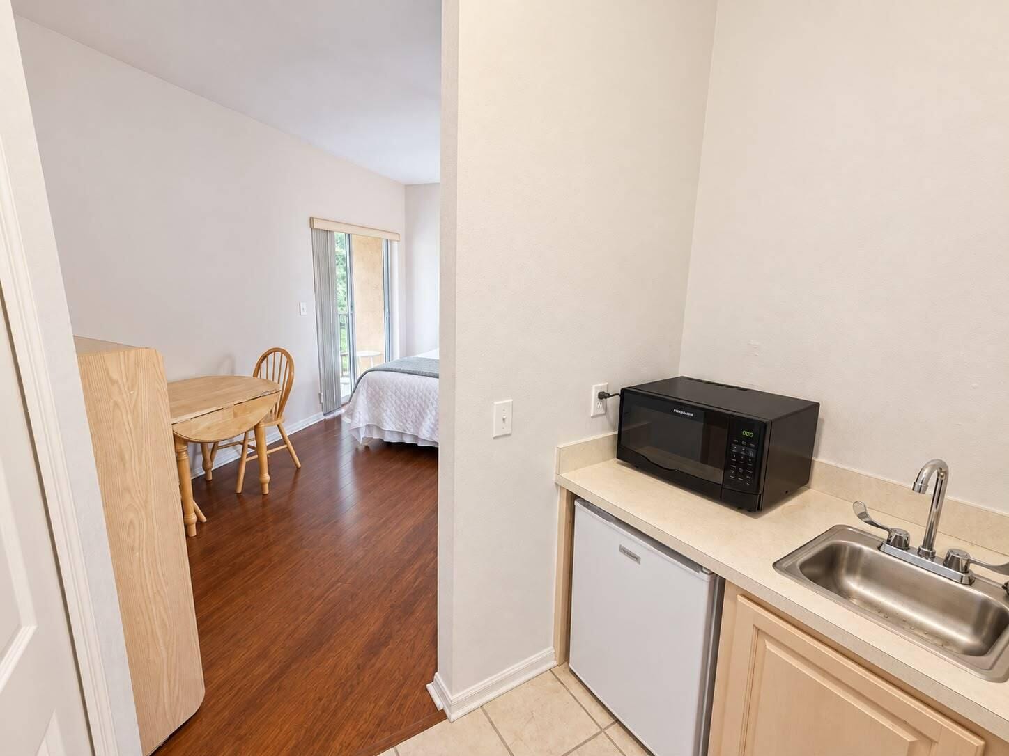 9832 PERFECT Drive B — photo 7