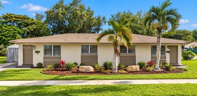 1405 N 24th Avenue, Hollywood, FL 33020