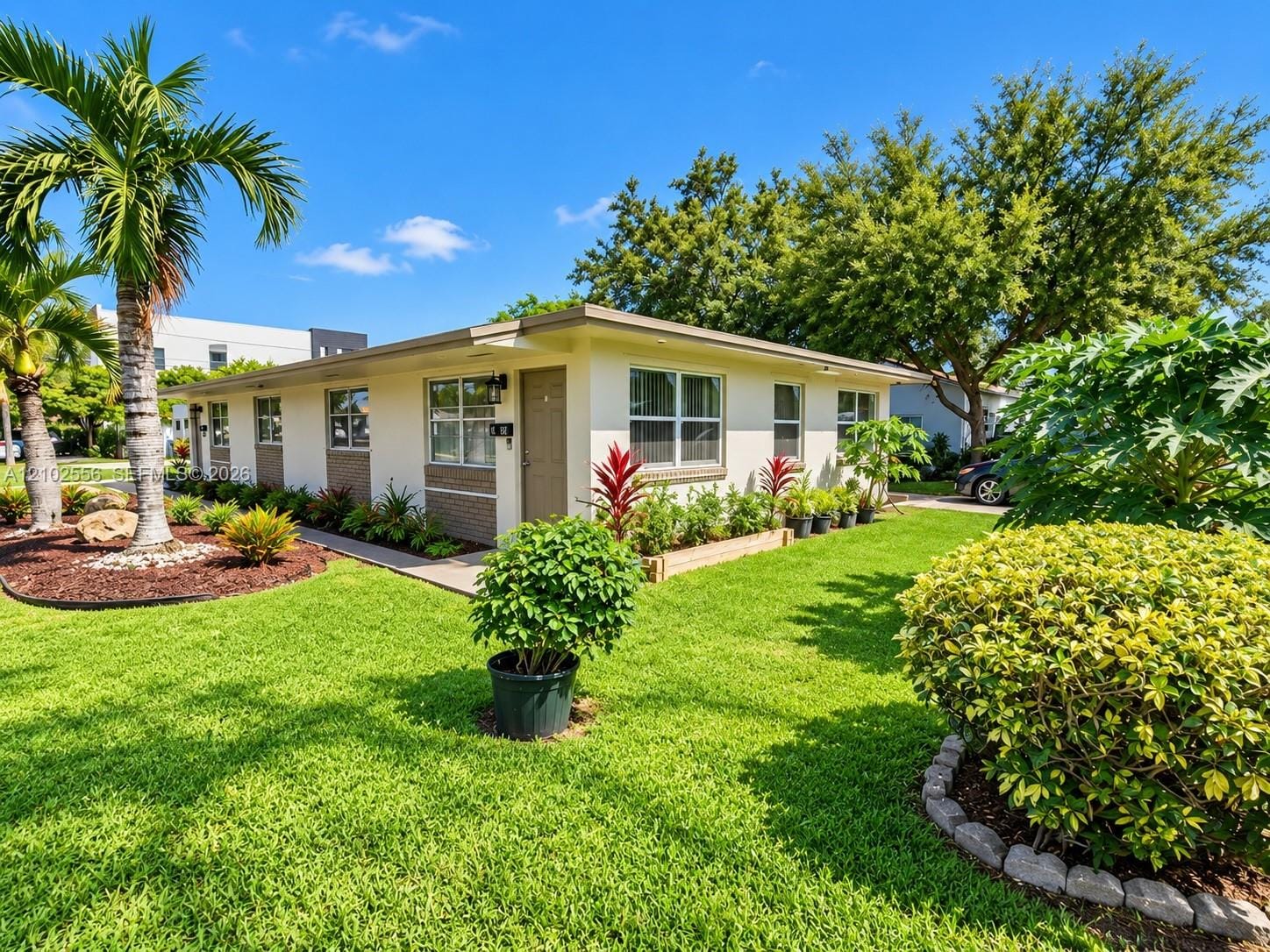 1405 N 24th Avenue, Hollywood, FL 33020 photo 2