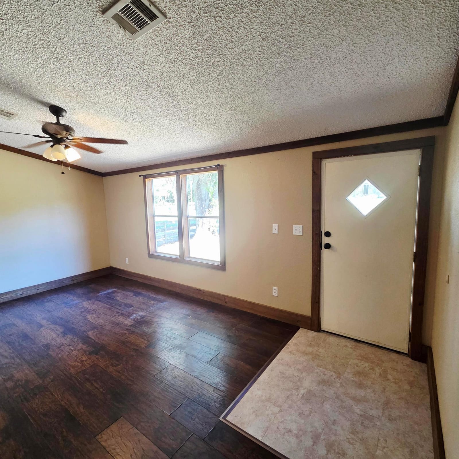 1761 SW 40TH Drive — photo 6