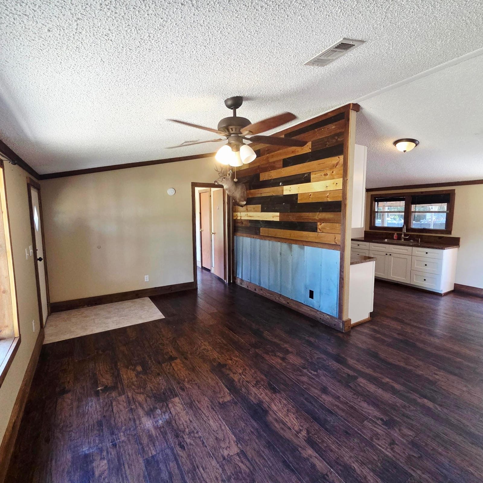 1761 SW 40TH Drive — photo 8