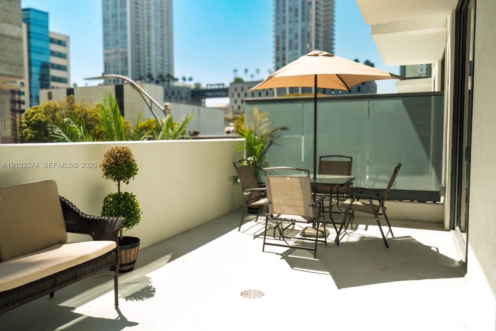 11 NE 6th Street 204, Miami, FL 33132 photo 7