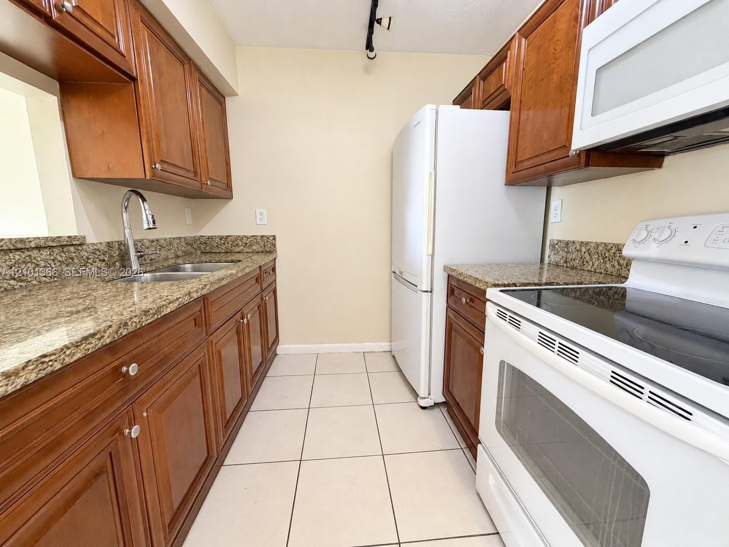 230 NW 107th Avenue 210, Miami, FL 33172