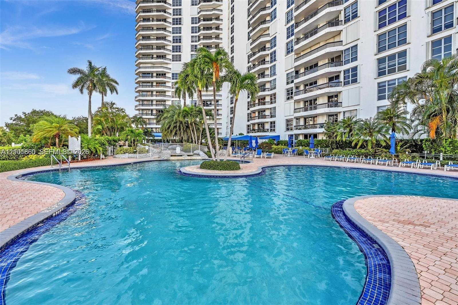 19101 NE 36th Court 2406, Aventura, FL 33180 photo 17