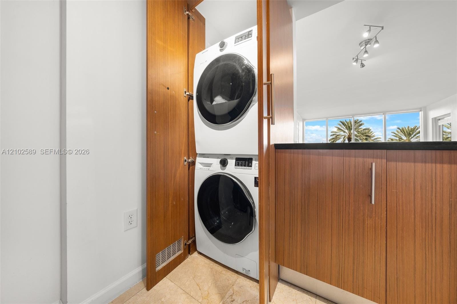 10275 Collins Avenue 327, Bal Harbour, FL 33154 photo 12
